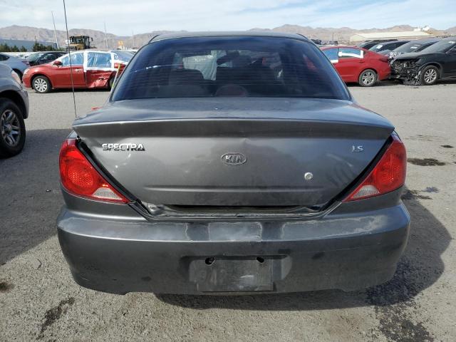 Photo 5 VIN: KNAFB121135213639 - KIA SPECTRA 