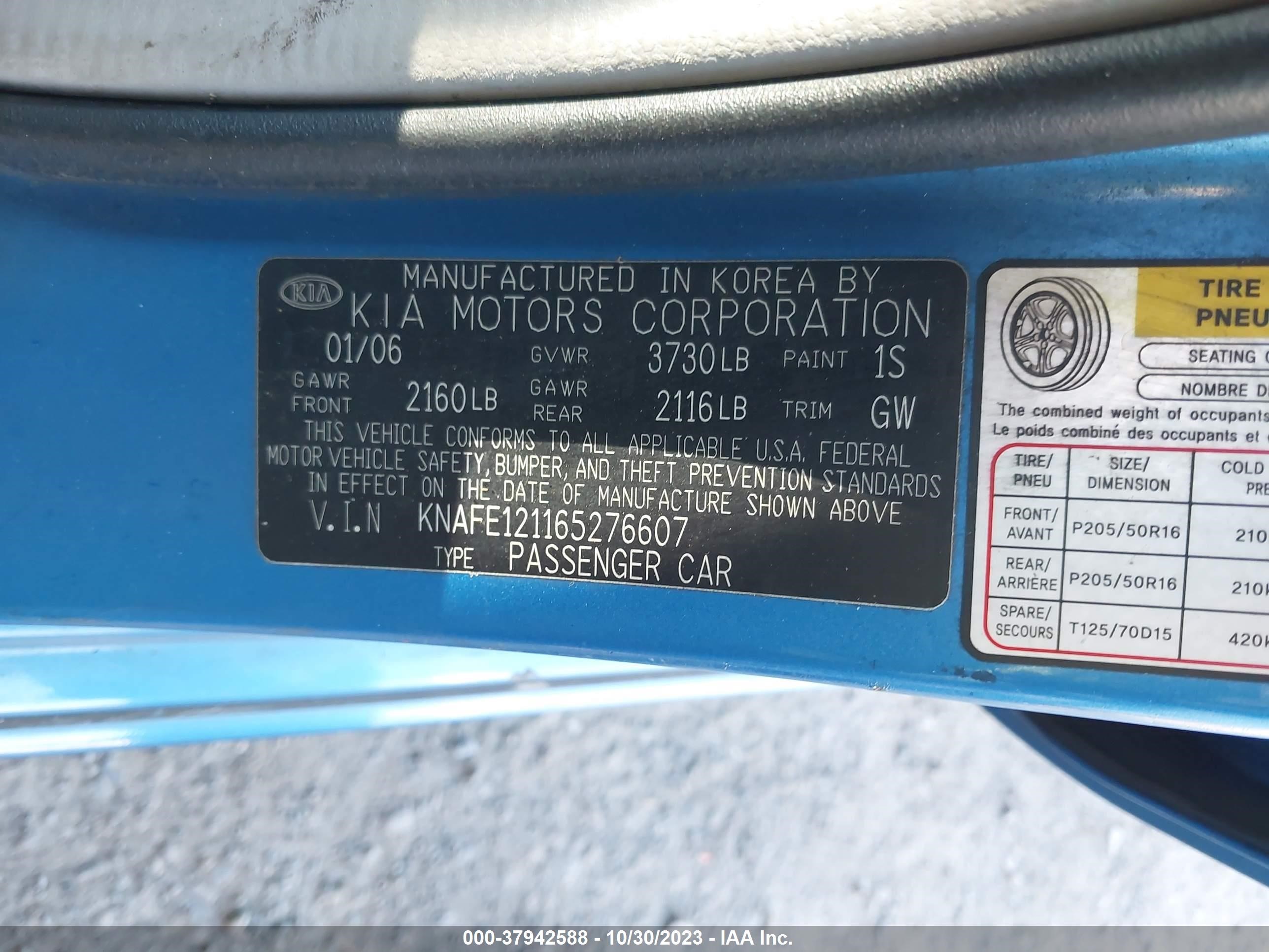 Photo 8 VIN: KNAFE121165276607 - KIA SPECTRA 