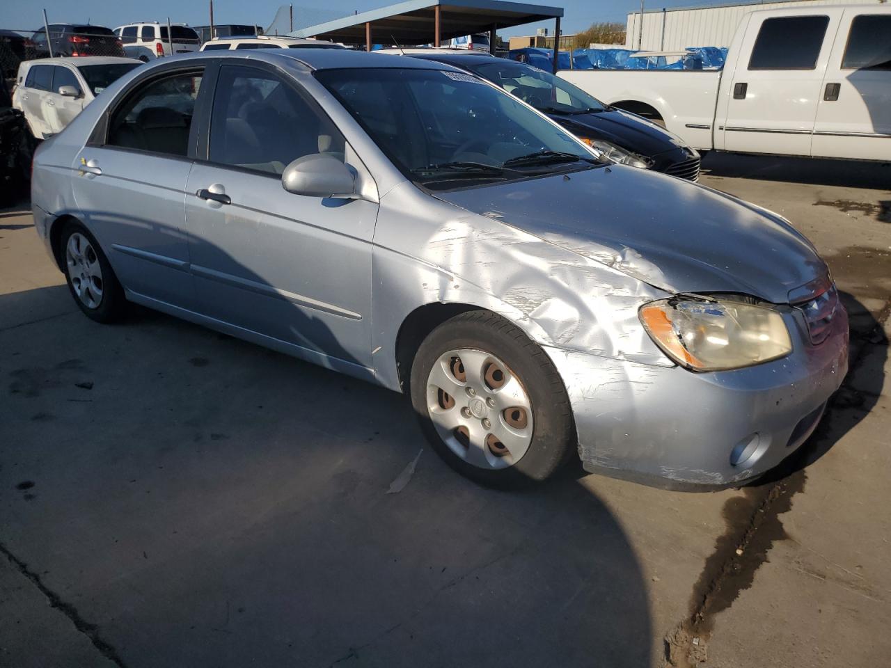 Photo 3 VIN: KNAFE121165359924 - KIA SPECTRA 