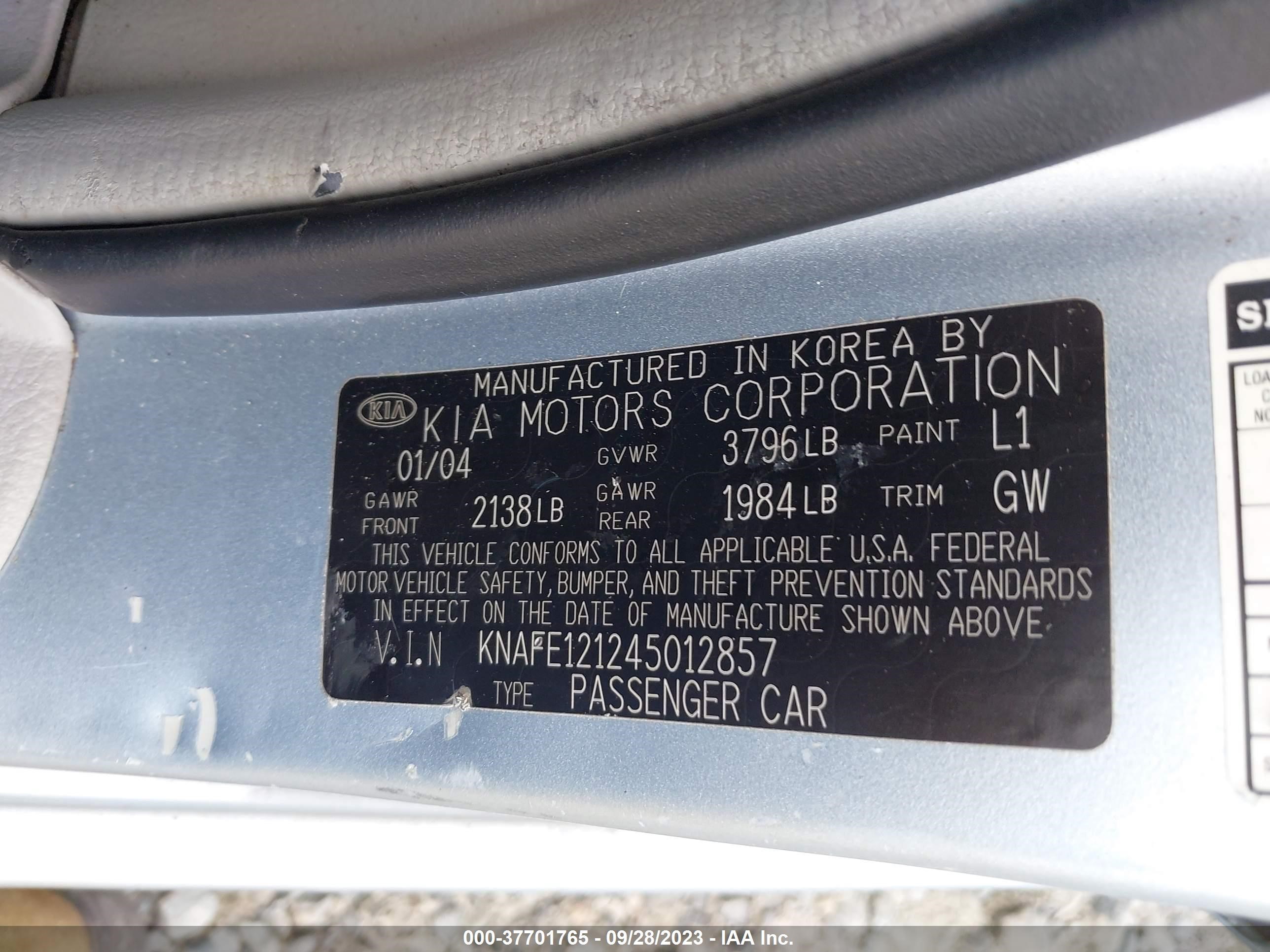 Photo 8 VIN: KNAFE121245012857 - KIA SPECTRA 