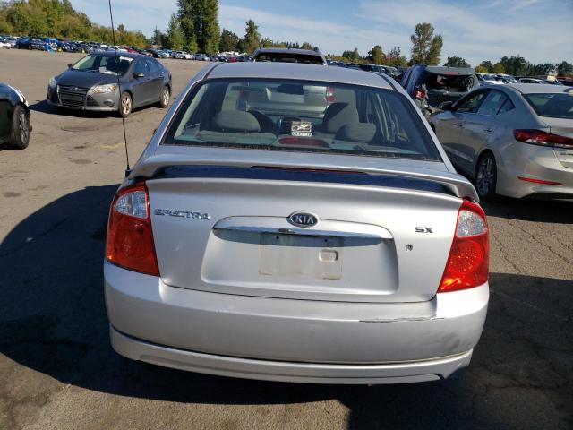 Photo 5 VIN: KNAFE121365249019 - KIA SPECTRA LX 