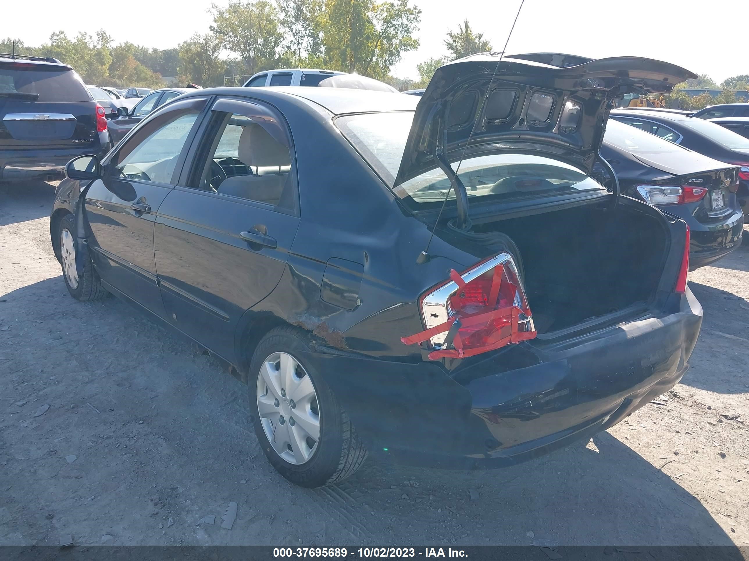 Photo 2 VIN: KNAFE121385530515 - KIA SPECTRA 