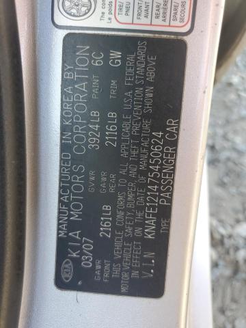 Photo 12 VIN: KNAFE121475450624 - KIA SPECTRA EX 