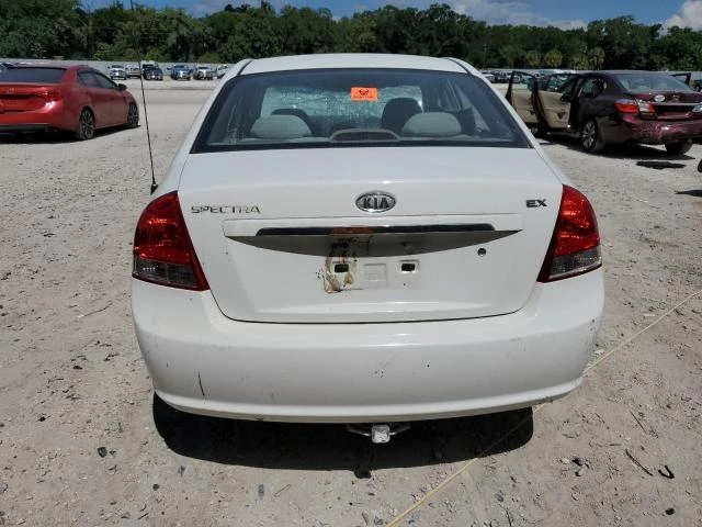 Photo 5 VIN: KNAFE121675419696 - KIA SPECTRA EX 