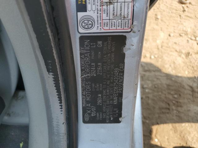 Photo 11 VIN: KNAFE121675420489 - KIA SPECTRA EX 