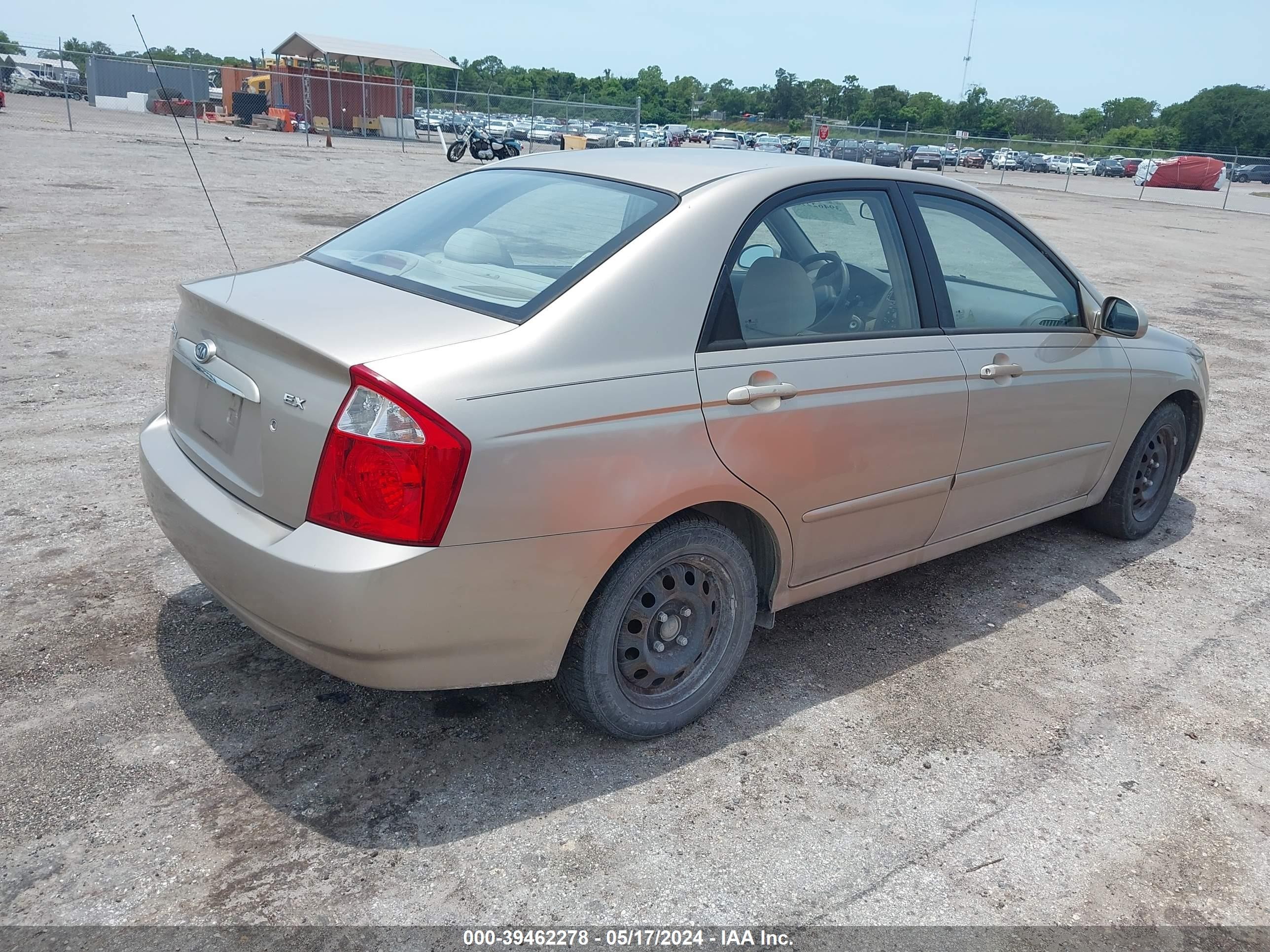 Photo 3 VIN: KNAFE121865301485 - KIA SPECTRA 