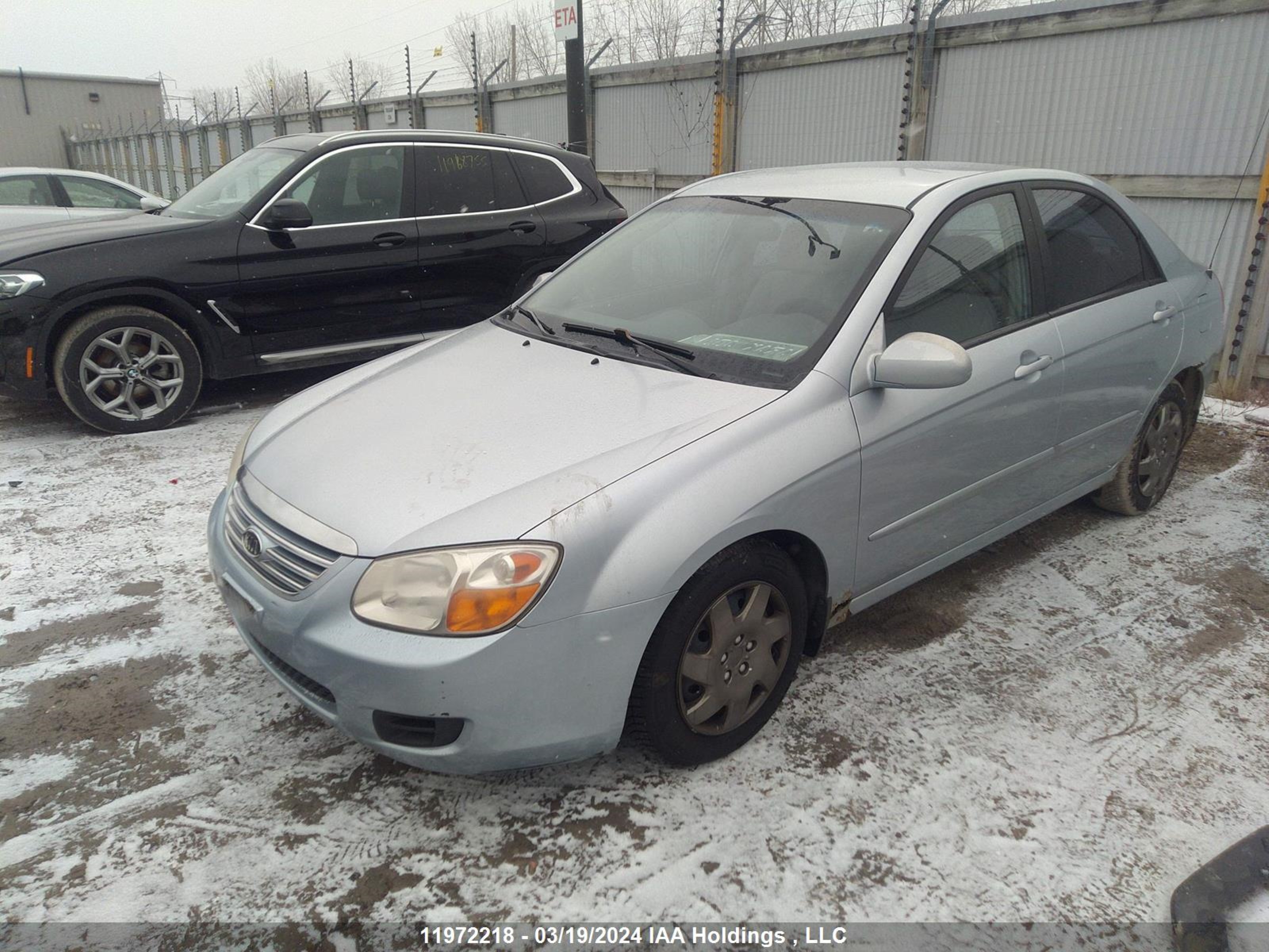 Photo 5 VIN: KNAFE121875412040 - KIA SPECTRA 