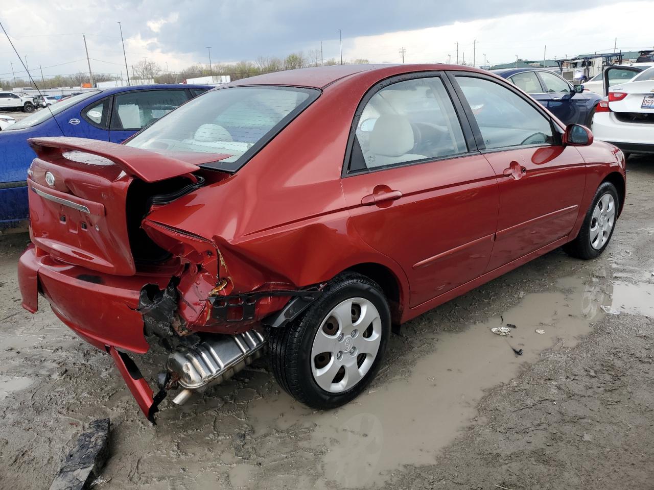 Photo 2 VIN: KNAFE121985532561 - KIA SPECTRA 