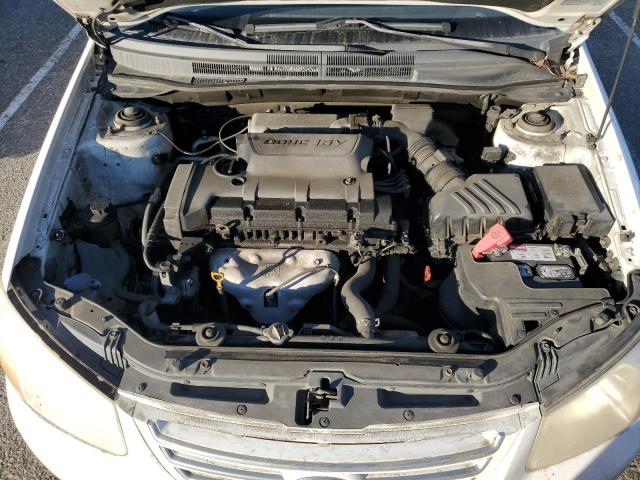 Photo 10 VIN: KNAFE122575487920 - KIA SPECTRA EX 