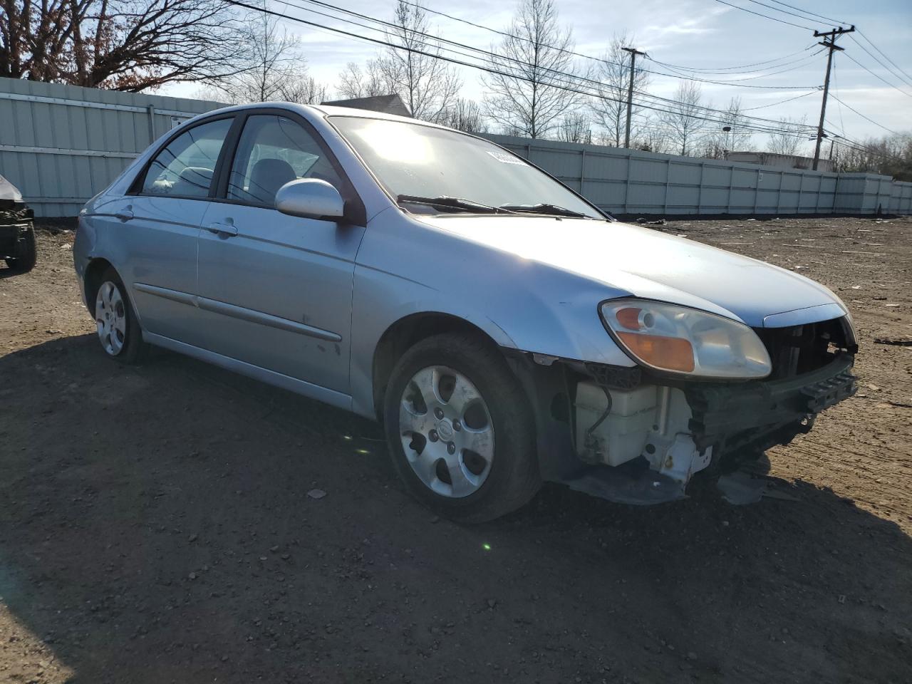 Photo 3 VIN: KNAFE122785508607 - KIA SPECTRA 