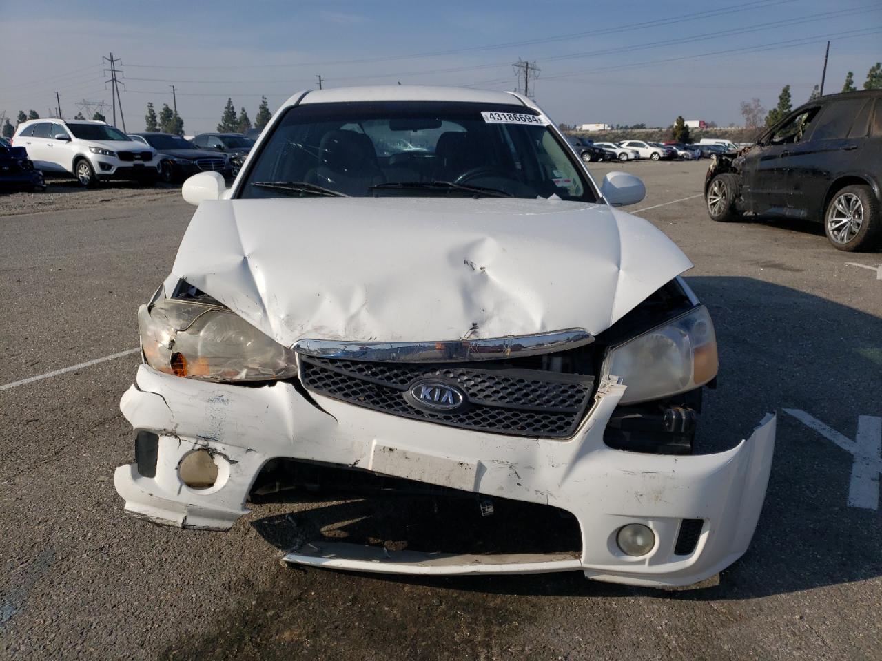 Photo 4 VIN: KNAFE162375002961 - KIA SPECTRA 