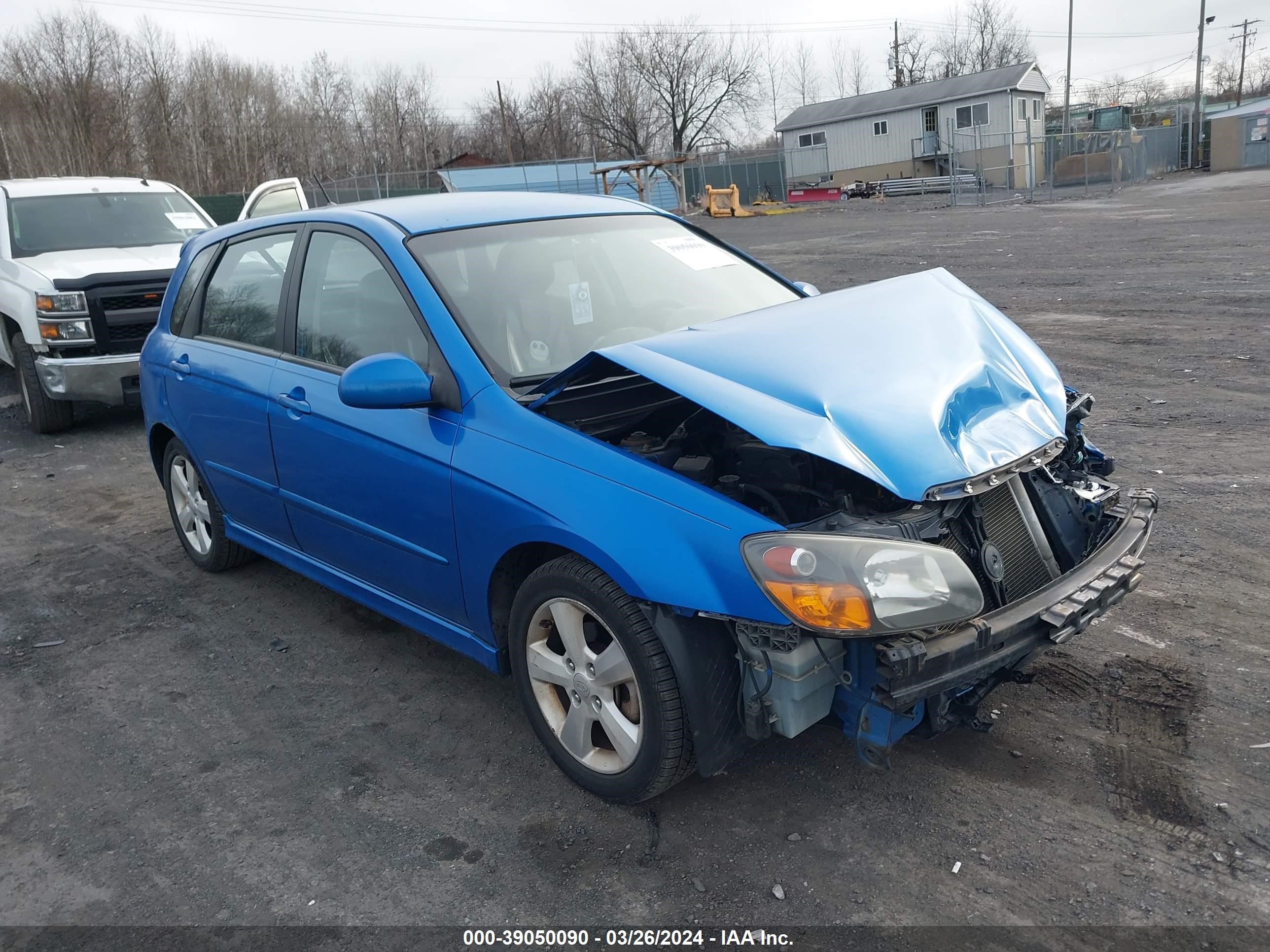 Photo 0 VIN: KNAFE162685017231 - KIA SPECTRA 