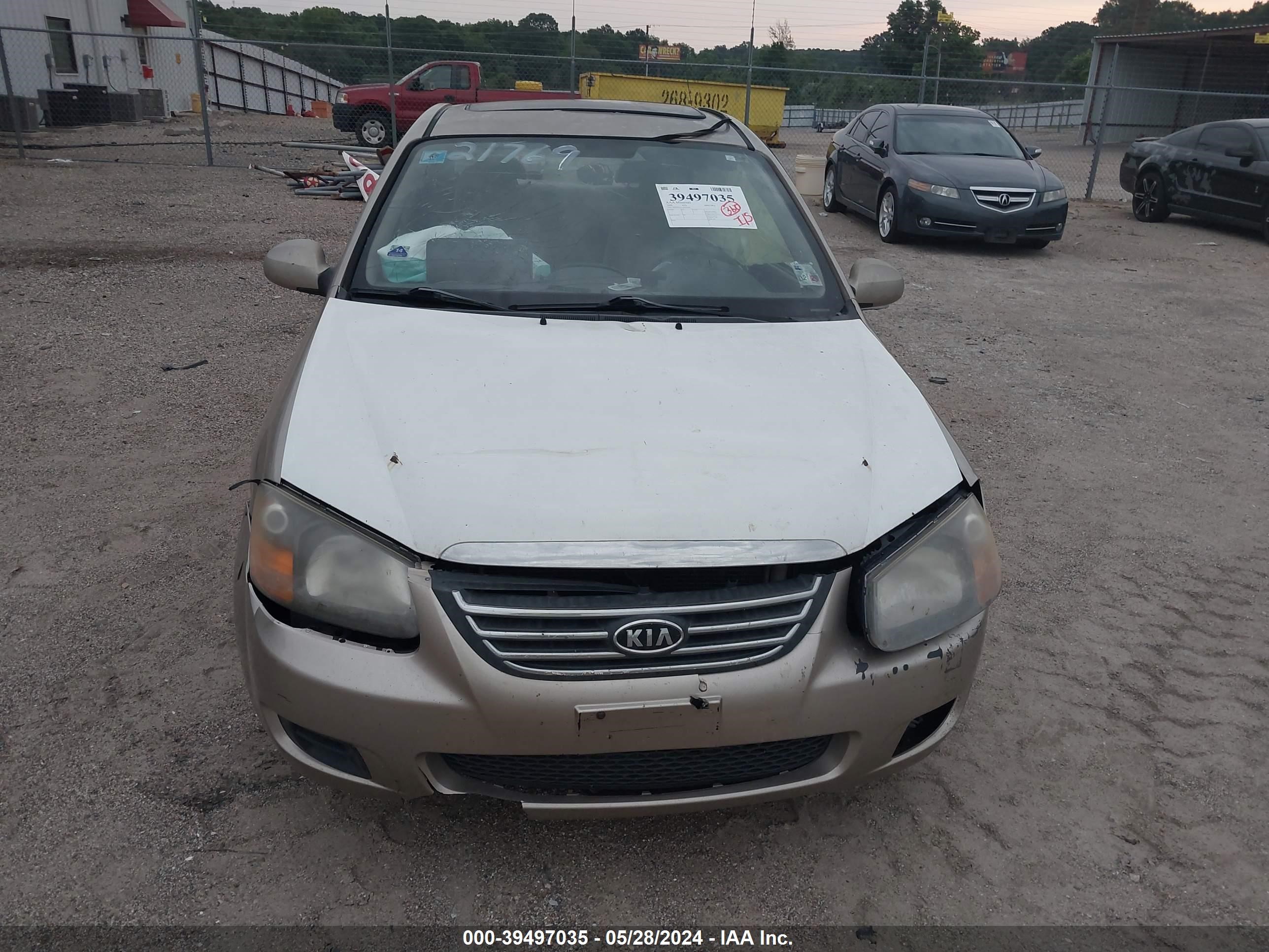 Photo 10 VIN: KNAFE221195591286 - KIA SPECTRA 