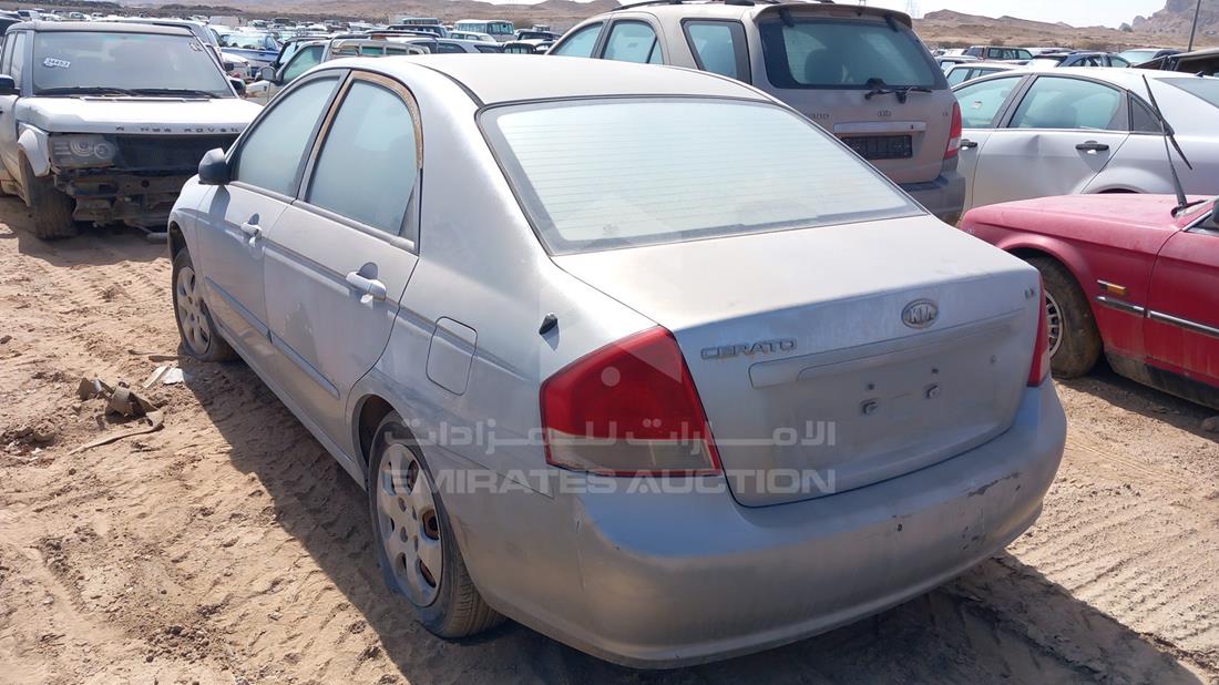 Photo 4 VIN: KNAFE227375406818 - KIA CERATO 