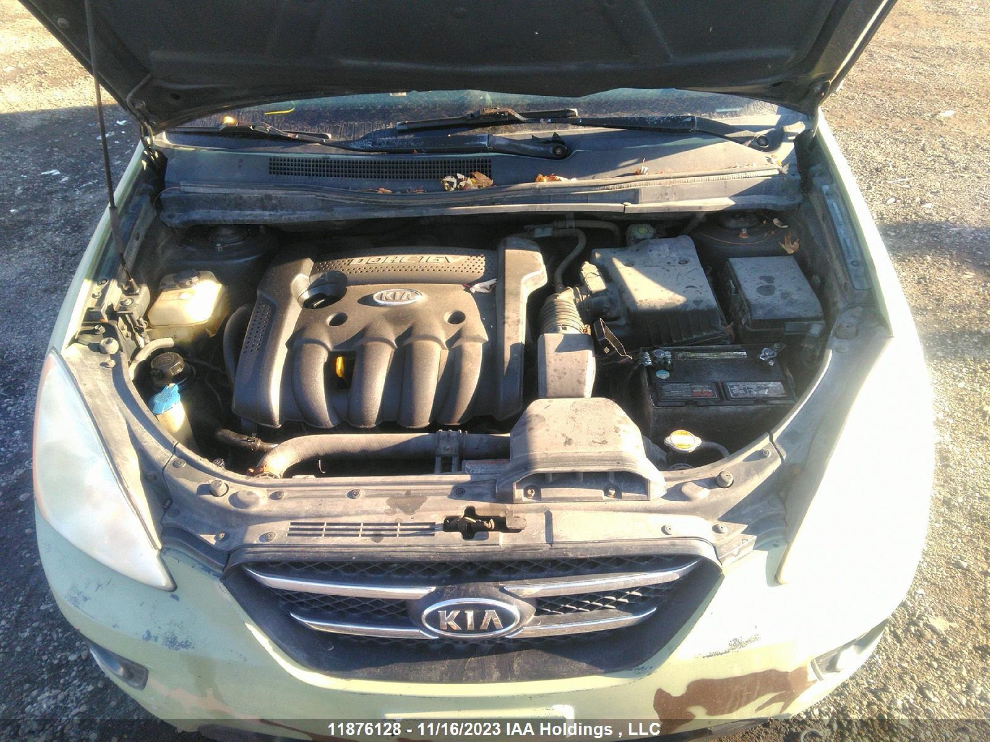 Photo 9 VIN: KNAFG525177092598 - KIA RONDO 