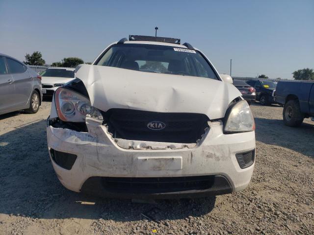 Photo 4 VIN: KNAFG525287175748 - KIA RONDO 