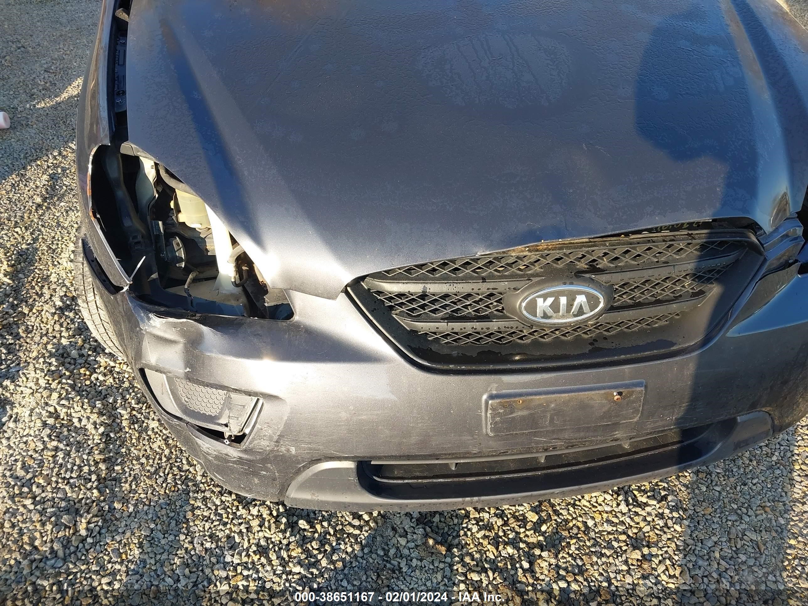 Photo 5 VIN: KNAFG525577065906 - KIA RONDO 