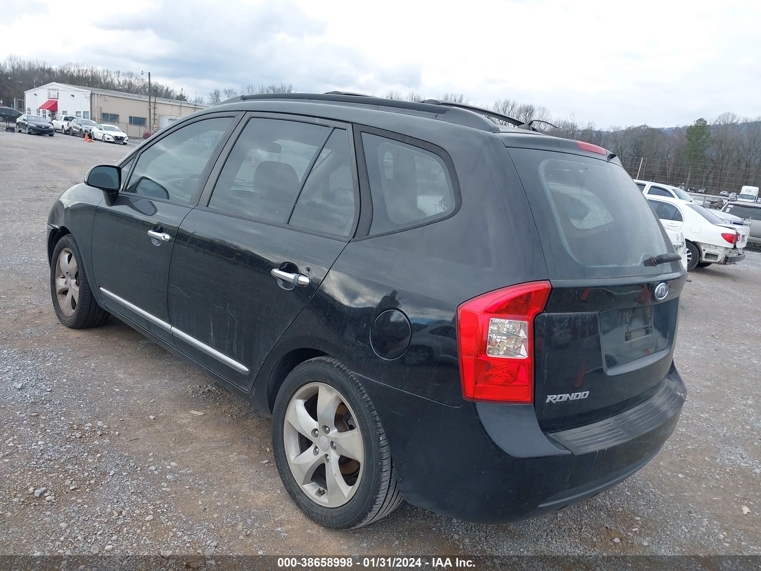 Photo 2 VIN: KNAFG525577096279 - KIA RONDO 