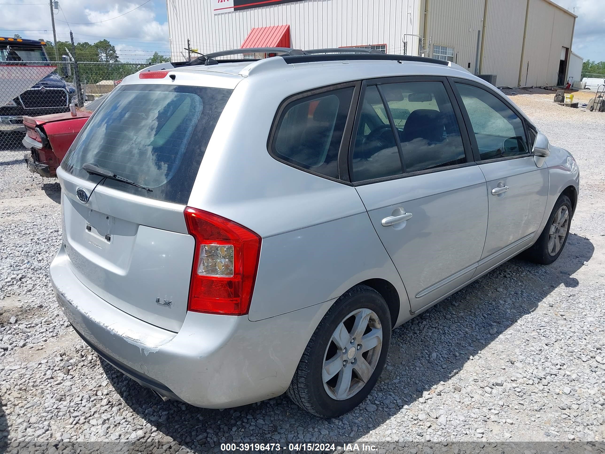 Photo 3 VIN: KNAFG525877094851 - KIA RONDO 