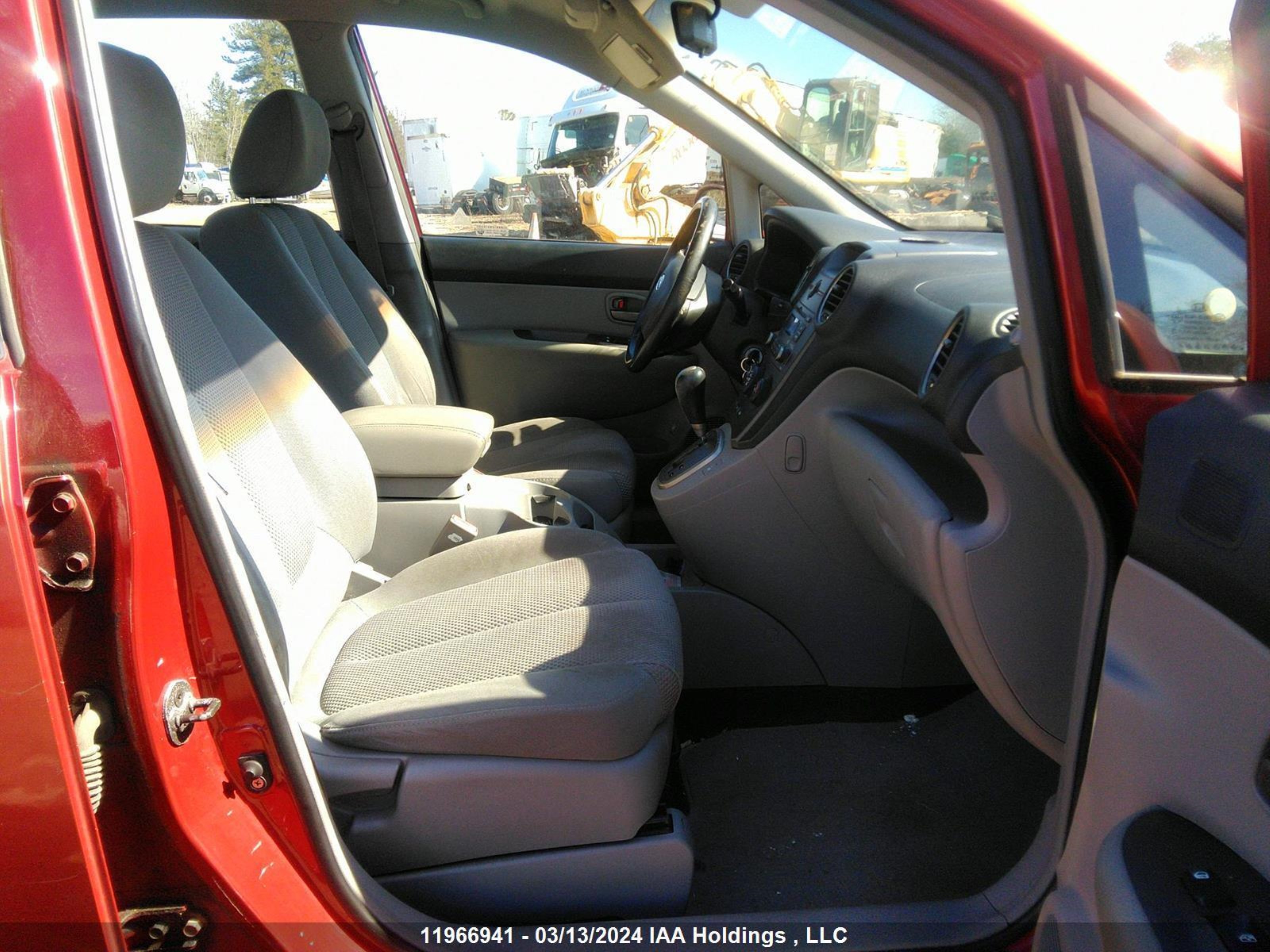 Photo 4 VIN: KNAFG525X77092650 - KIA RONDO 