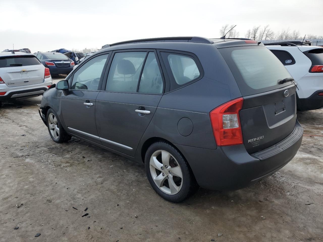 Photo 1 VIN: KNAFG526177047458 - KIA RONDO 