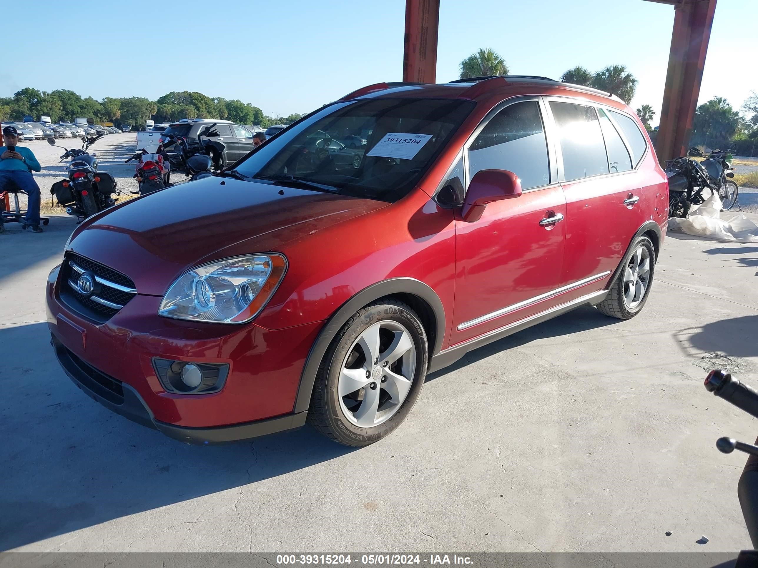 Photo 1 VIN: KNAFG526277047694 - KIA RONDO 