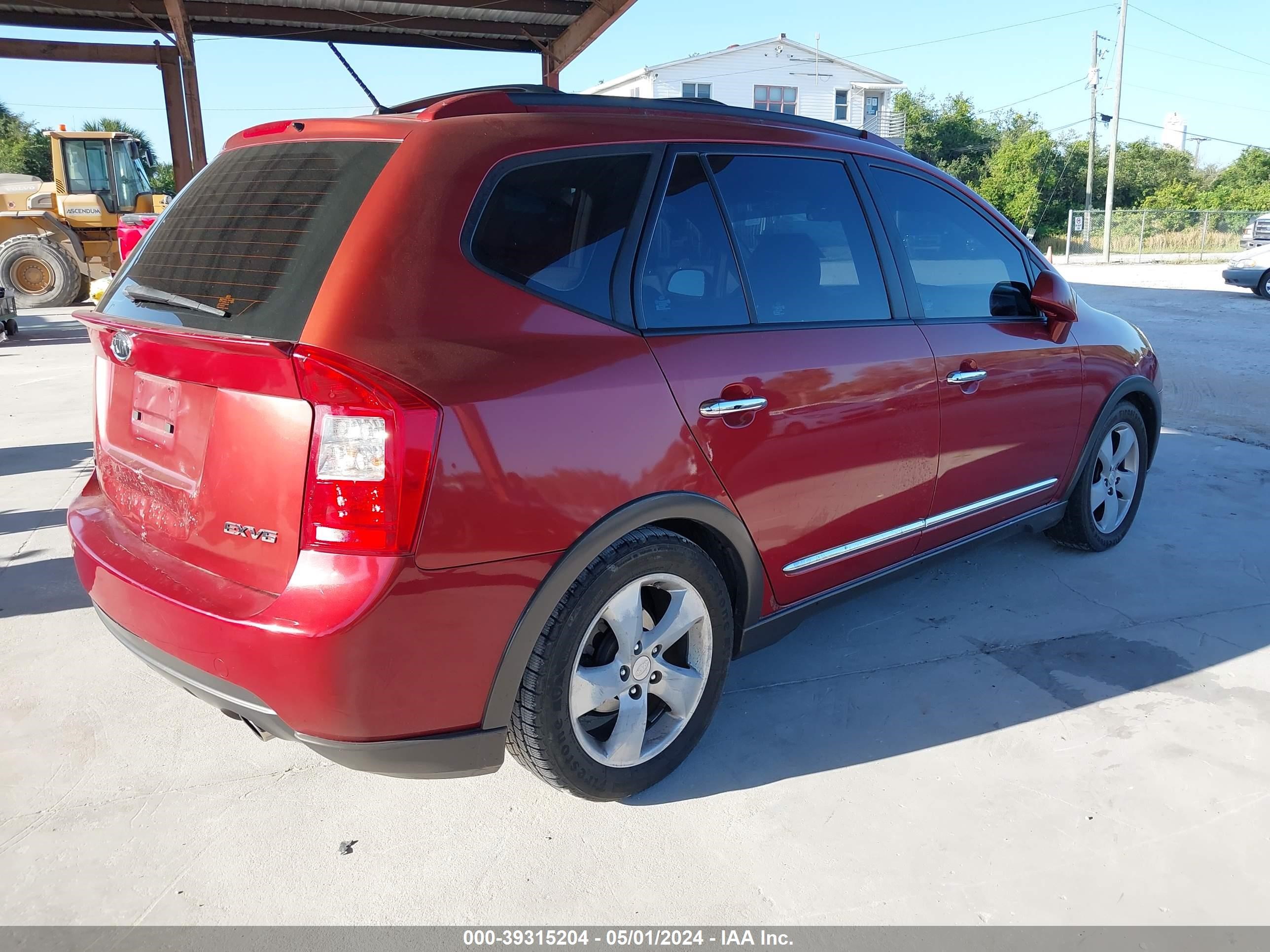 Photo 3 VIN: KNAFG526277047694 - KIA RONDO 