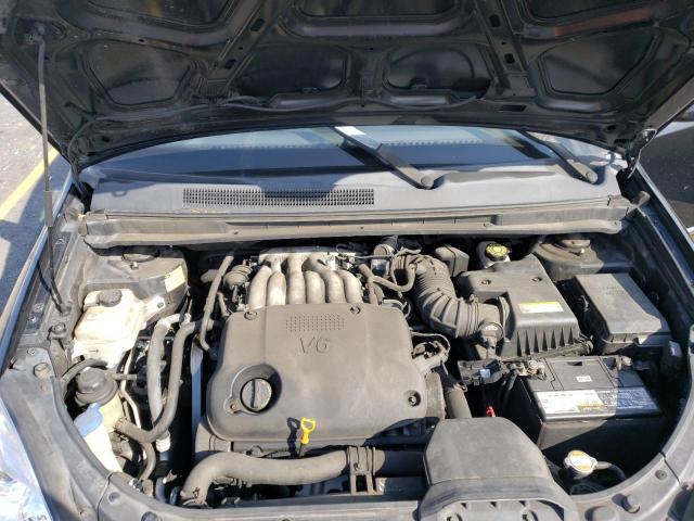 Photo 11 VIN: KNAFG526287178819 - KIA RONDO LX 