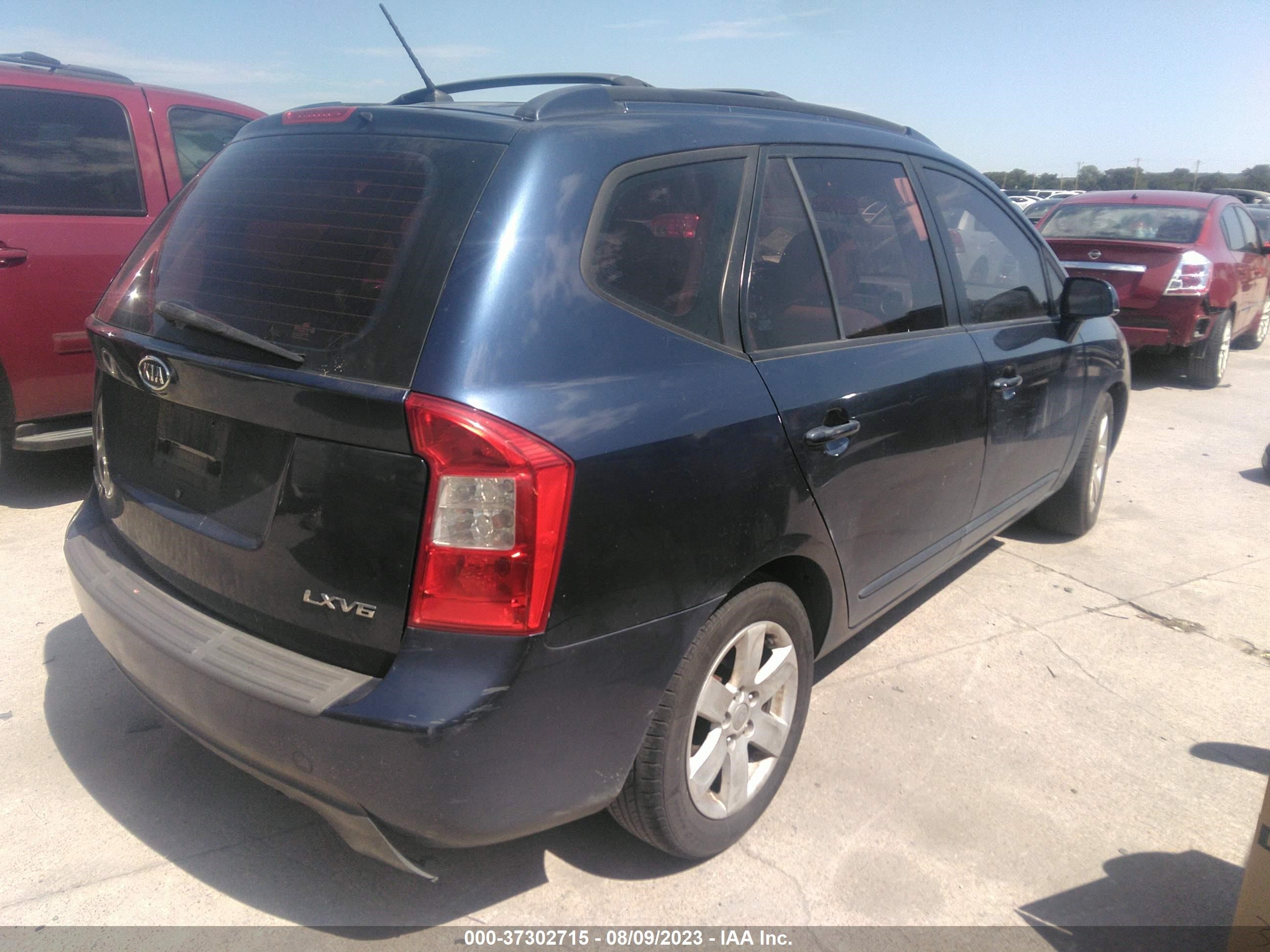 Photo 3 VIN: KNAFG526377069252 - KIA RONDO 