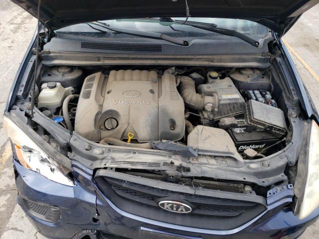 Photo 11 VIN: KNAFG526577090572 - KIA RONDO LX 