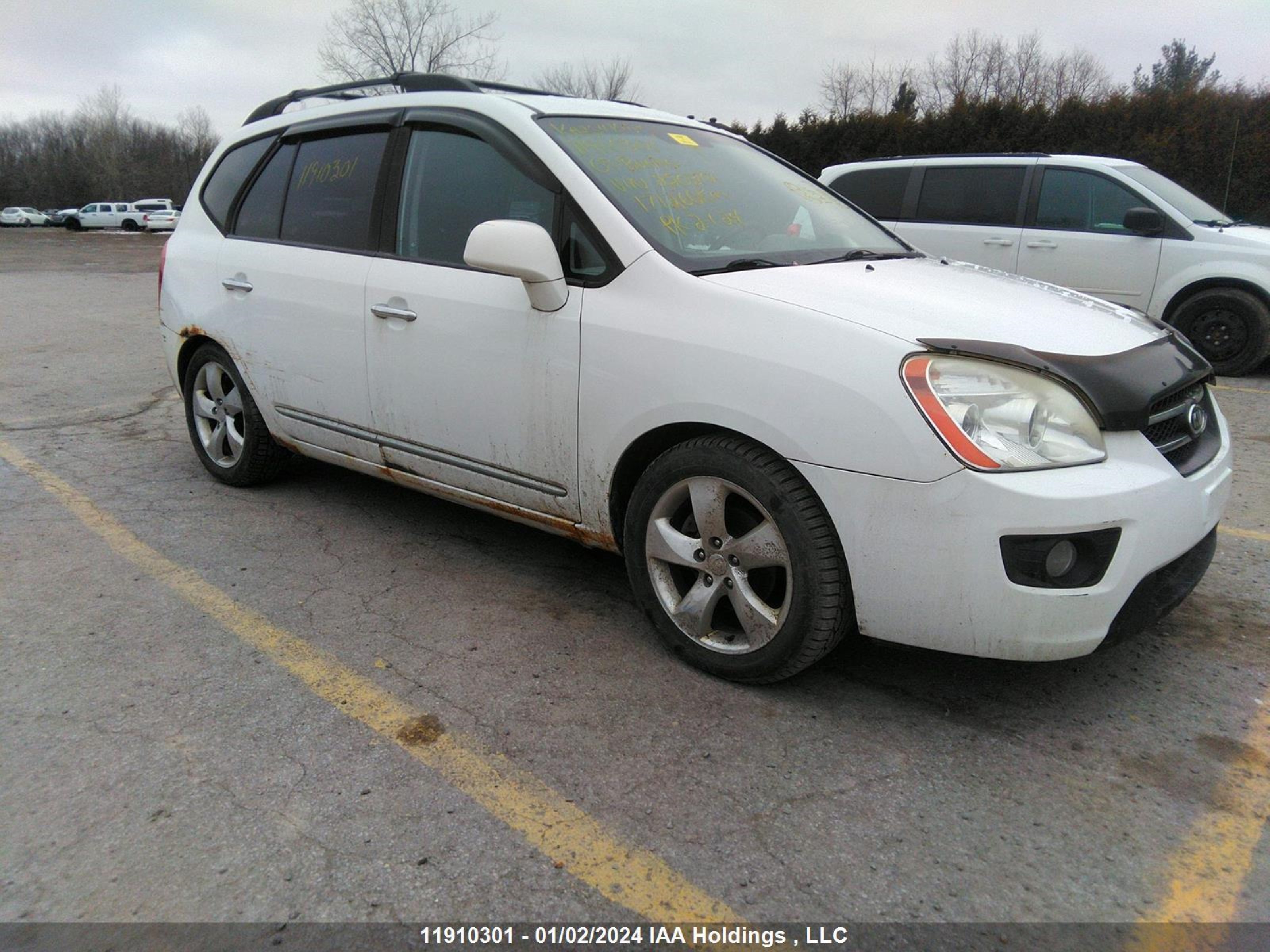 Photo 0 VIN: KNAFG526597250372 - KIA RONDO 