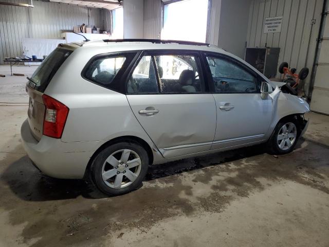 Photo 2 VIN: KNAFG526677101045 - KIA RONDO LX 