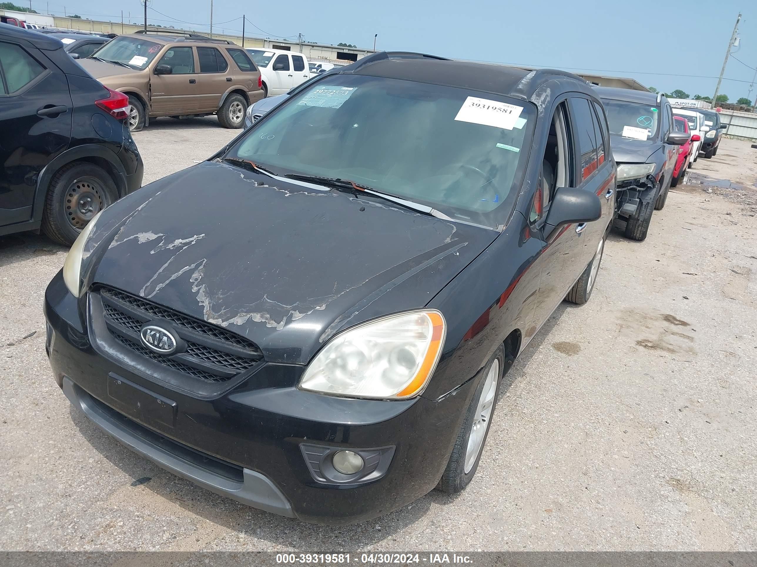 Photo 1 VIN: KNAFG526677118511 - KIA RONDO 