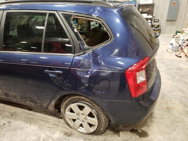 Photo 8 VIN: KNAFG526687136508 - KIA RONDO LX 