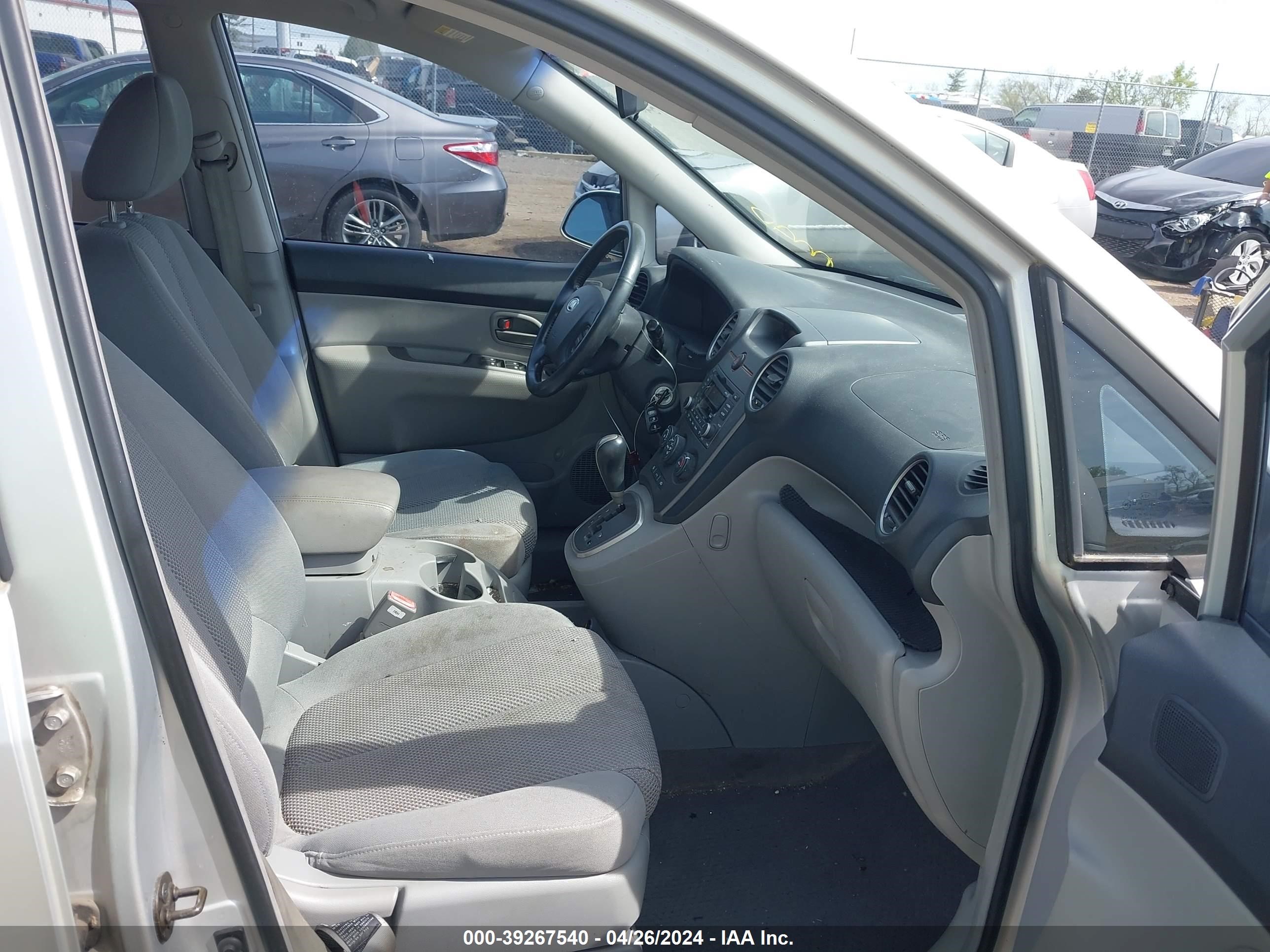 Photo 4 VIN: KNAFG526977068994 - KIA RONDO 