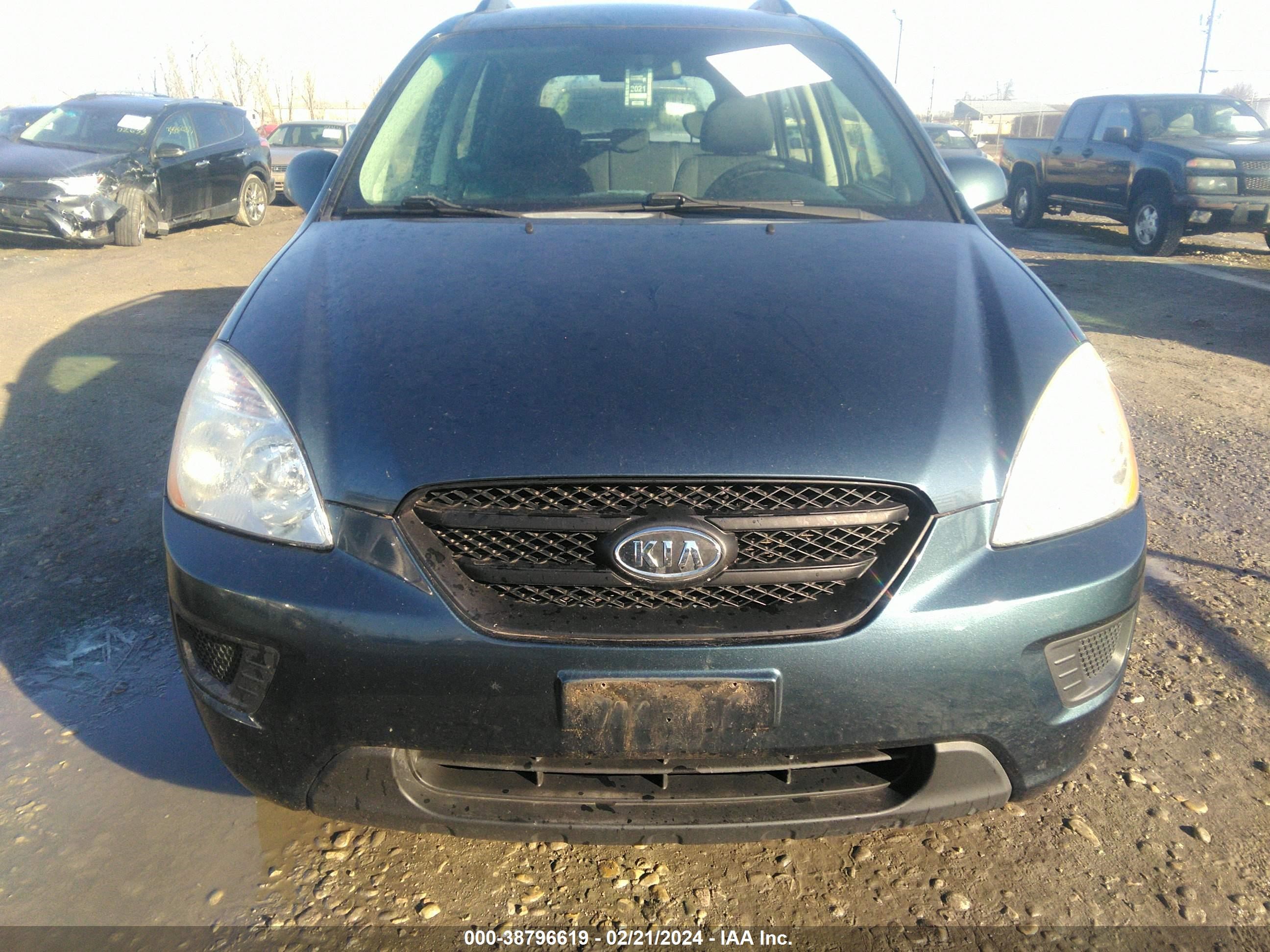 Photo 5 VIN: KNAFG528097269123 - KIA RONDO 