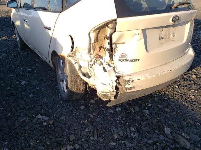 Photo 12 VIN: KNAFG528597268730 - KIA RONDO BASE 