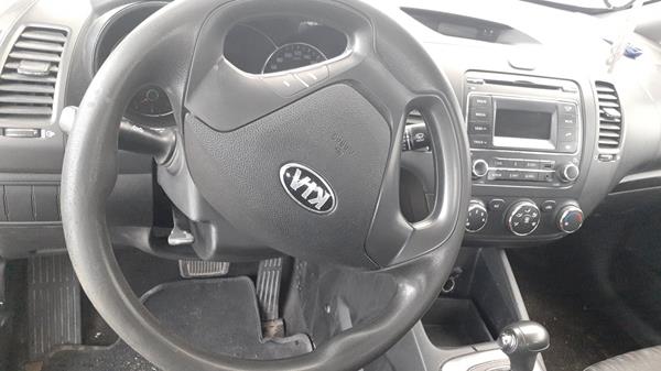 Photo 13 VIN: KNAFJ4110G5912496 - KIA CERATO 