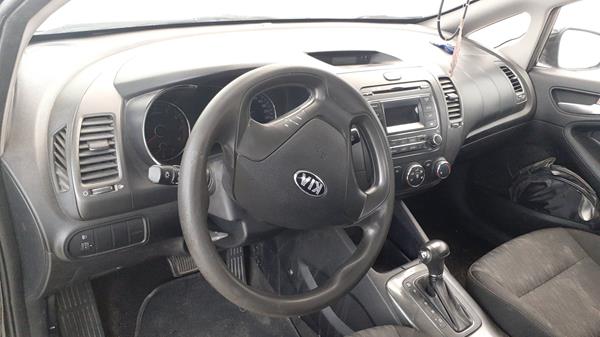 Photo 11 VIN: KNAFJ4110G5912496 - KIA CERATO 