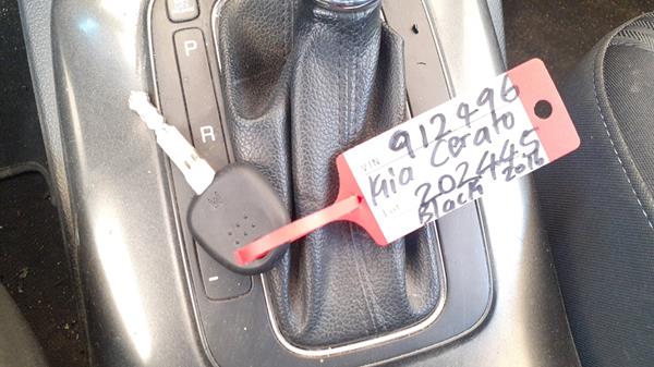 Photo 4 VIN: KNAFJ4110G5912496 - KIA CERATO 