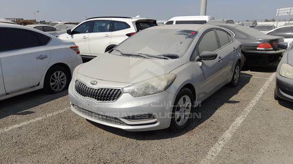 Photo 5 VIN: KNAFJ4119G5915946 - KIA CERATO 