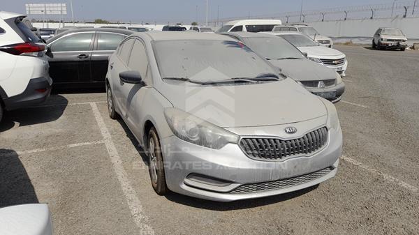 Photo 9 VIN: KNAFJ4119G5915946 - KIA CERATO 