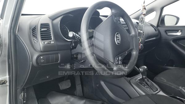 Photo 9 VIN: KNAFK4110G5516095 - KIA CERATO 