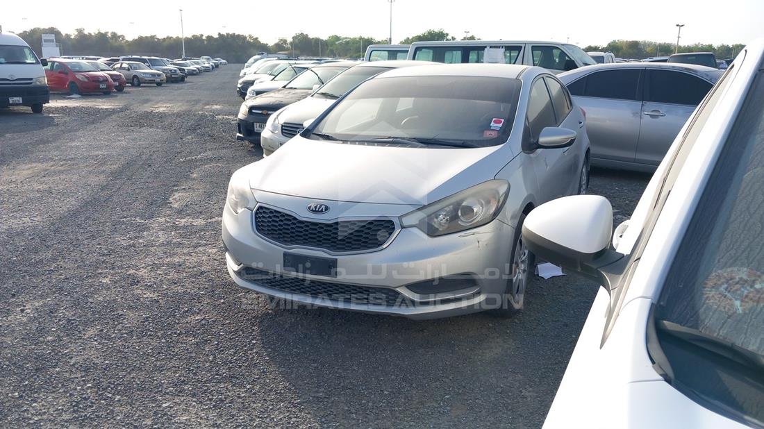 Photo 5 VIN: KNAFK4111D5806745 - KIA CERATO 