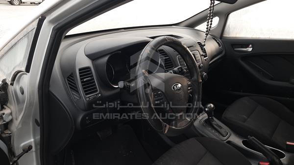 Photo 11 VIN: KNAFK4116G5533712 - KIA CERATO 