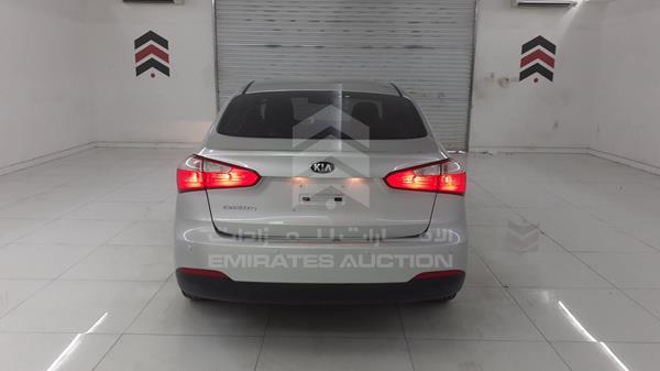 Photo 6 VIN: KNAFK4118F5381334 - KIA CERATO 