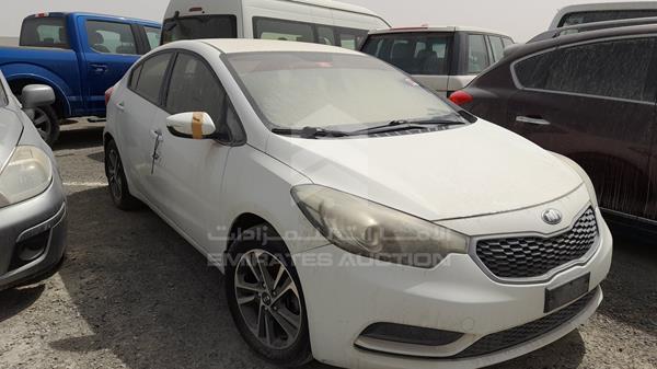 Photo 9 VIN: KNAFK4119D5806797 - KIA CERATO 