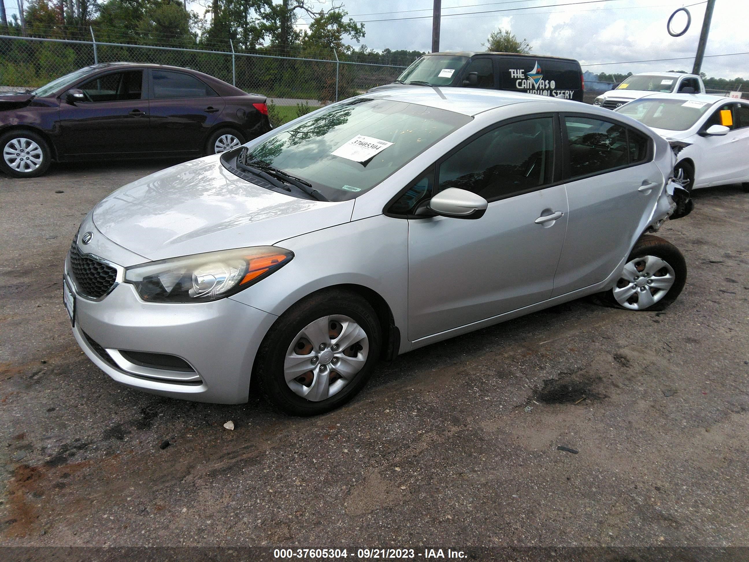 Photo 1 VIN: KNAFK4A60E5066747 - KIA FORTE 