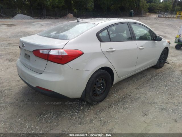 Photo 3 VIN: KNAFK4A60E5135002 - KIA FORTE 