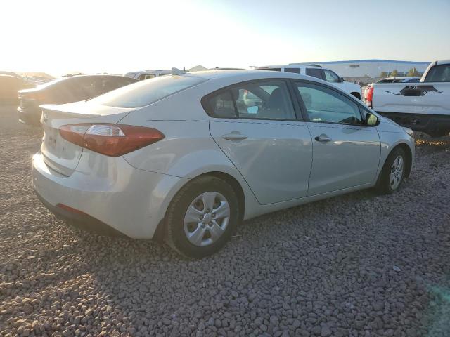 Photo 2 VIN: KNAFK4A60F5289503 - KIA FORTE LX 